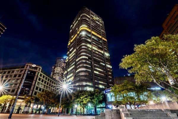 1728 At One Thibault Aparthotel Cape Town Exterior photo